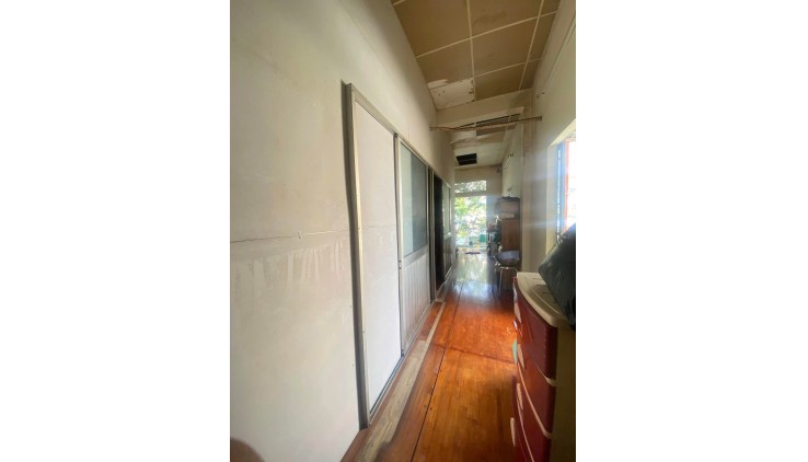 Bán nhà HXH 7m, đường Tân Hương - ngay Văn Cao, 5x11m, 2 tầng cũ, tiện xây, 5.5 tỷ.