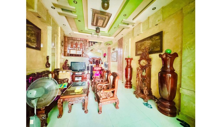 Bán nhà Măt tiền Hoàng Xuân Nhị - ngay Âu Cơ, DT: 5x20m, 4 Tầng - 5PN, chào 13.99 tỷ