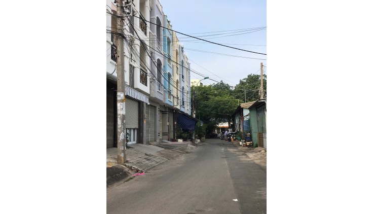 Nhà Nguyễn Cửu Vân - Phường 17, Quận Bình Thạnh - Vị Trí Đắc Địa, LH 0911979620