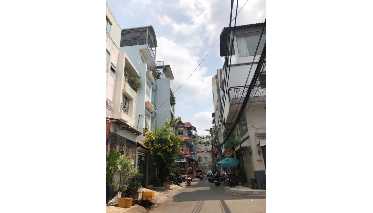 Nhà 2 Tầng Đẹp, Đường Nguyễn Thị Tần - Quận 8, Giá Tốt, LH: 0908074771