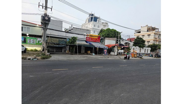 Bán nhà 56m*48m, nhỉnh 45 tỷ, mặt tiền Phạm Hữu Lầu, Quận 7