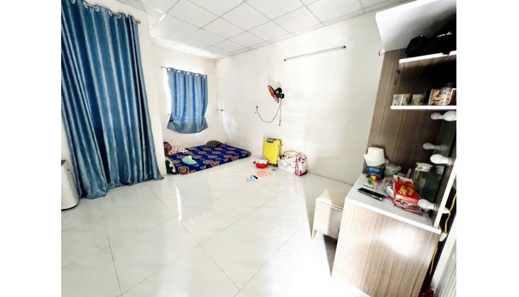 Siêu Hiếm nhà đường số 10 BHH gần chợ 26/3 hẻm xe hơi 64m2,2 Tầng Nhỉnh 3 tỷ