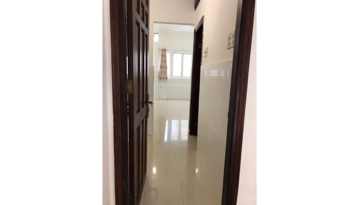 Bán Khách sạn Nguyễn Duy Trinh, Bình Trưng Tây, Q2, HCM giá siêu hời 18,9 tỷ, 139m2