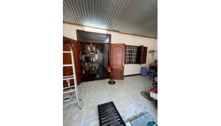 Bán nhà đường số 2, Tam Bình, Thủ Đức, ngang 6.6m sổ riêng giá 4,9 tỷ 78m2