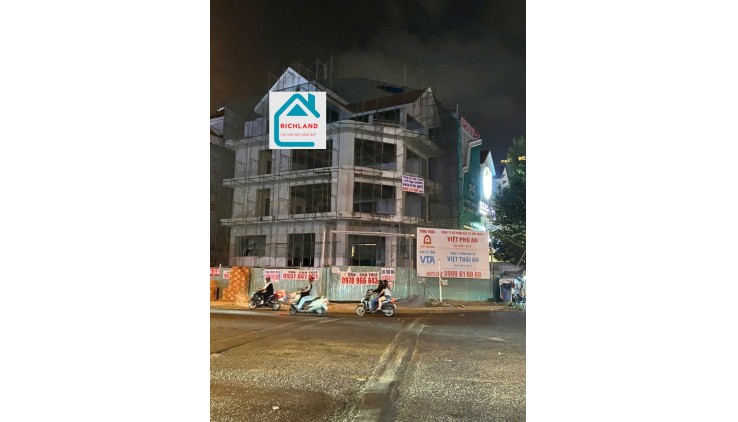 Cho thuê Tòa Nhà 96 Nguyễn Thị Thập - KDC Him Lam, P. Tân Hưng, Q. 7+Diện tích: 15m x20m_Giá 15.000 USD/tháng