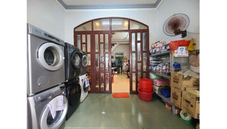 SIÊU PHẨM MẶT TIỀN HIỀN VƯƠNG–XE HƠI NGỦ TRONG NHÀ-64M2 – CHỈ 6,2 TỶ