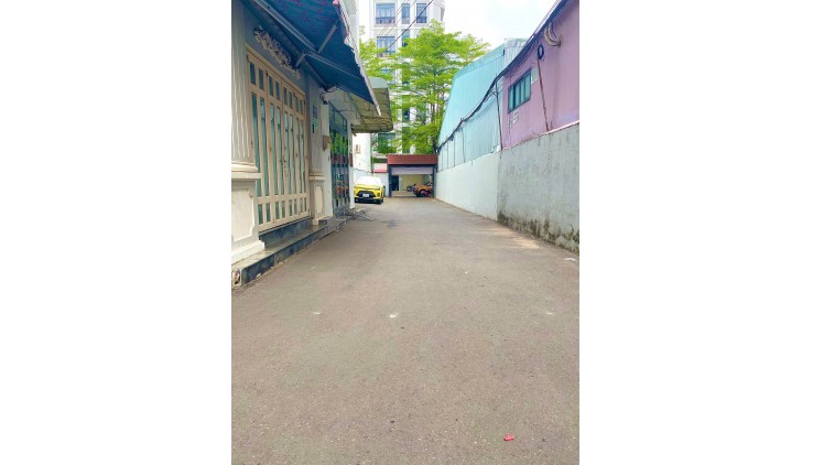 NHÀ PHỐ QUẬN 7 – KHU DÂN TRÍ CAO - ĐƯỜNG NHỰA XE TẢI - NGANG 4.9M - CHỈ NHỈNH 9T