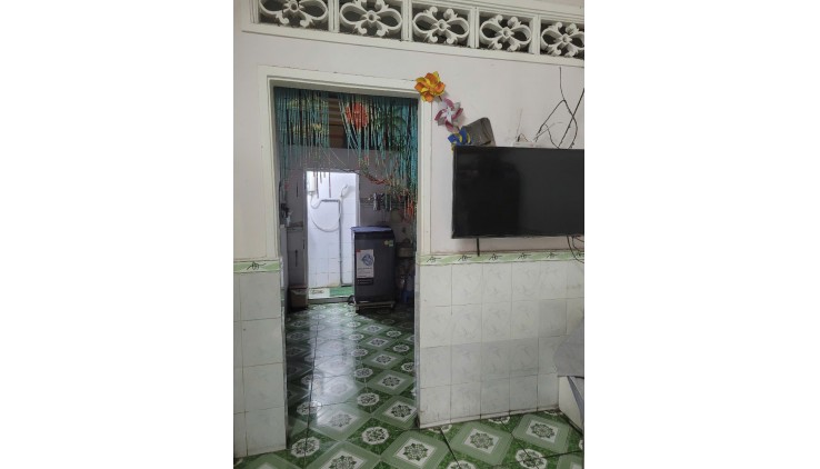 Bán nhà 1 trệt + lửng , đường số 10 Linh Đông Thủ Đức. Gía 2ty4 bl