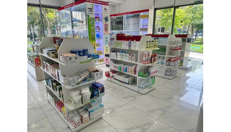 CHÍNH CHỦ SANG GẤP TẤT CẢ NỘI THẤT NHÀ THUỐC
