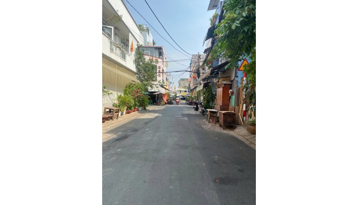 BÁN CĂN GÓC 2 MẶT TIỀN-HẺM XE HƠI 7M-77m2-SÁT NGUYỄN SƠN-NHỈNH 6 TỶ
