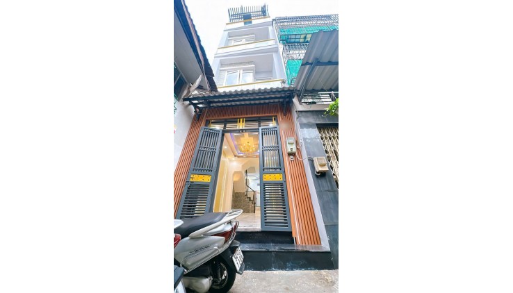 SÁT MẶT TIỀN KHÁNH HỘI Q4 
NGANG 3.3 NỞ 4.4 DÀI 11 M 
CÓ 5 TỶ