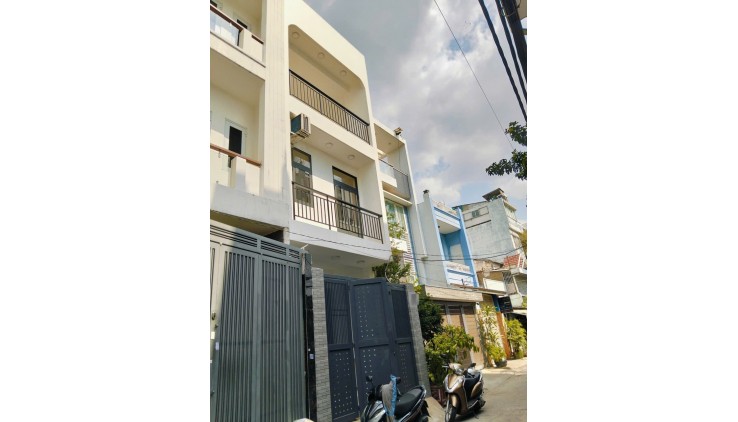 BÁN NHÀ 1/ HẺM XE TẢI ĐỘC LẬP TÂN PHÚ- 3 TẦNG- 4x20 CHỈ 8.5 TỶ