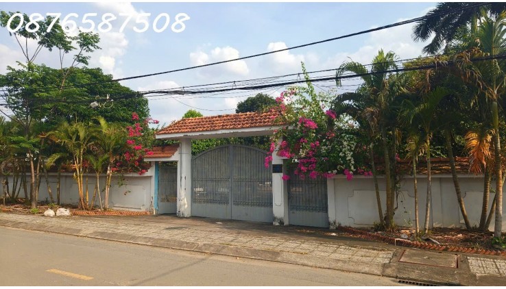 NHÀ-VƯỜN DIỆN TÍCH KHỦNG 2835M2 VUÔNG VỨC , NỞ HẬU GIÁP SÔNG SÀI GÒN TẠI HOCMON GIÁ 33 TỶ (TL)