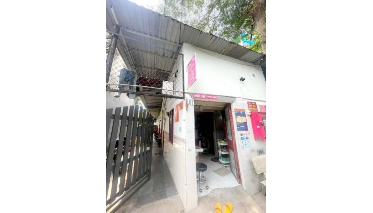 BÁN NHÀ 240M2 HẺM XE HƠI NGUYỄN VĂN QUÁ QUẬN 12 THU NHẬP 22TR/THÁNG  CHỈ 9 TỶ TL