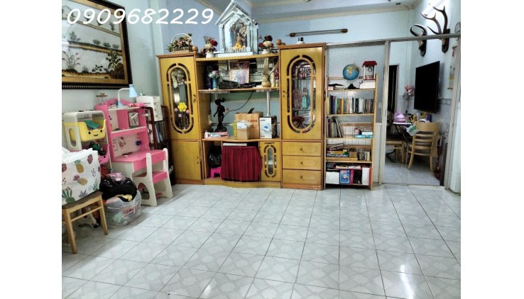 Giá tốt  - 70m2 - Hẻm xe hơi 6m - Sát mặt tiền Quang Trung - giá rẻ 5.x TỶ.