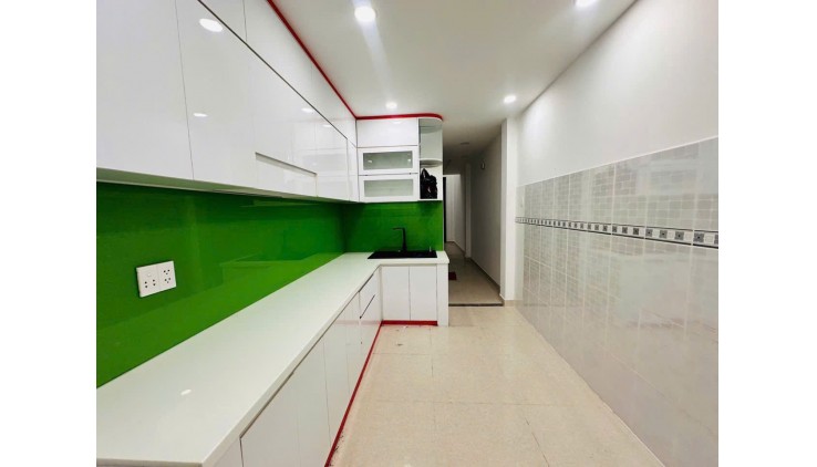 NHÀ LÝ TUỆ - TÂN PHÚ  - 4 TẦNG  - ĐÚC BTCT - HẺM Ô TÔ