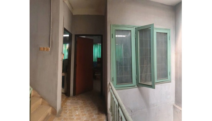 Bán nhà MT cư Xá Nguyễn Đình Chiểu - ngay Nguyễn Kiệm, 6x12m, 3 Tầng cũ, 12.9 tỷ.