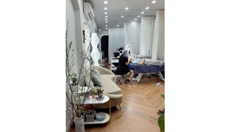 SHARE GIƯỜNG SPA TRUNG TÂM QUẬN 1