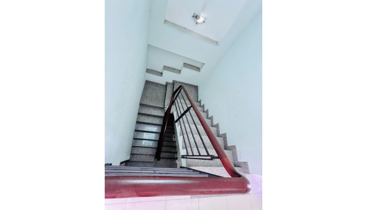 Siêu Phẩm Tân Kỳ Tân Quý Tân Phú giáp Tân Bình HXH 52m2,4Tầng Nhỉnh 5tỷ