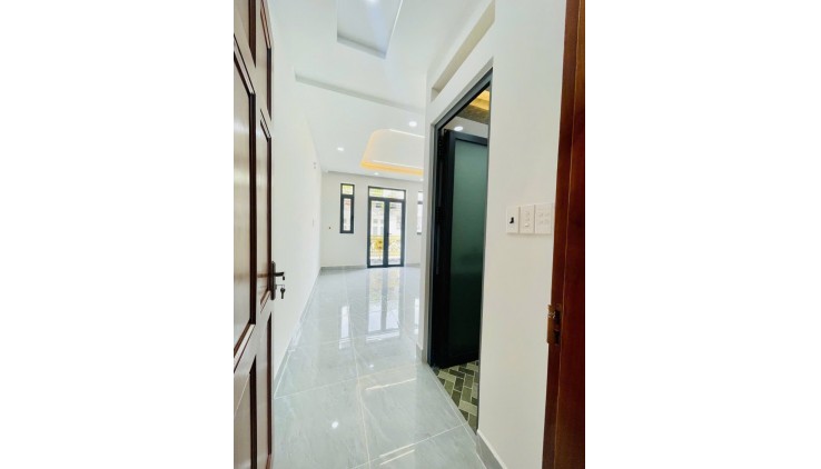Siêu Phẩm Hương Lộ 3 giáp Tân Phú xe hơi vào nhà 64m2,4 Tầng Nhỉnh 6 tỷ