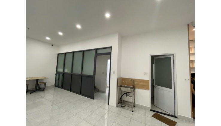 Bán căn shophouse Hồ Học Lãm, Lô góc 1 trệt 1 lầu nhà đẹp tiện kinh doanh đa ngành nghề