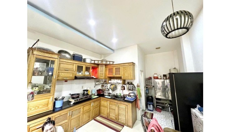 NHÀ LŨY BÁN BÍCH - TRUNG TÂM  TÂN PHÚ - 68M2 - 4 TẦNG - HẺM XE TẢI - SỔ A4 VUÔNG - HOÀN CÔNG ĐỦ