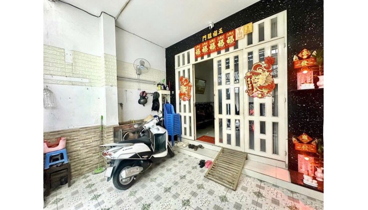 NHÀ LŨY BÁN BÍCH - TRUNG TÂM  TÂN PHÚ - 68M2 - 4 TẦNG - HẺM XE TẢI - SỔ A4 VUÔNG - HOÀN CÔNG ĐỦ