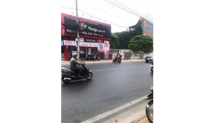 MẶT BẰNG ĐẸP- GIÁ TỐT -Cho Thuê Mặt Bằng mặt tiền đường Võ Văn Ngân.Tp Thủ Đức, HCM