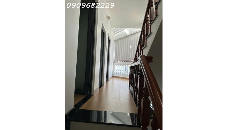 GẤP BÁN, Nhà đẹp 60m2,4TẦNG,HXH, THỐNG NHẤT GÒ VẤP giá tốt 6Tỷ
