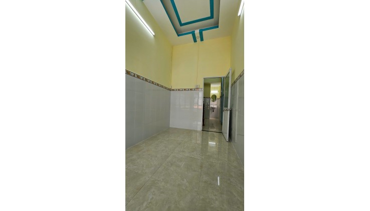 Cạnh Mặt tiền 15 m
TRUNG TÂM Q4 

DIỆN TÍCH ĐẤT 31,5 M2
HƠN 3 TỶ