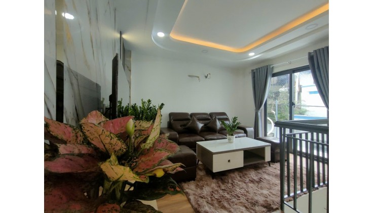 Bán Nhà ngay Phạm Văn Chiêu, Gò Vấp, ngang bề thế (4.5x8) 5 TỶ còn thương lượng