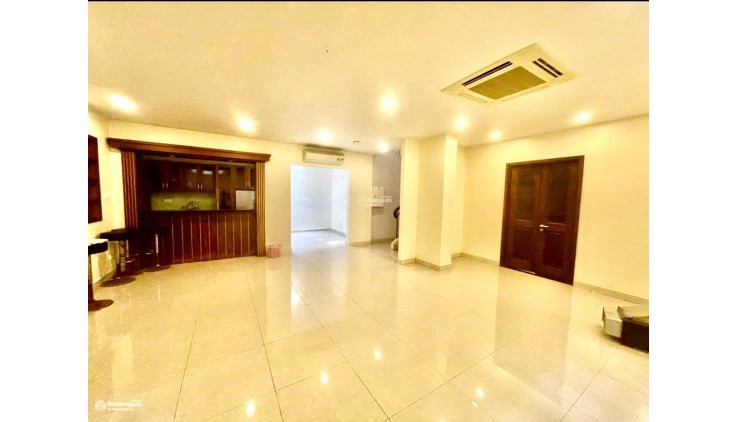 Cho thuê  nhà 16 Phùng Khắc Khoan, Quận 1- Diện tích: 12m x 24m. Giá 140 Triệu