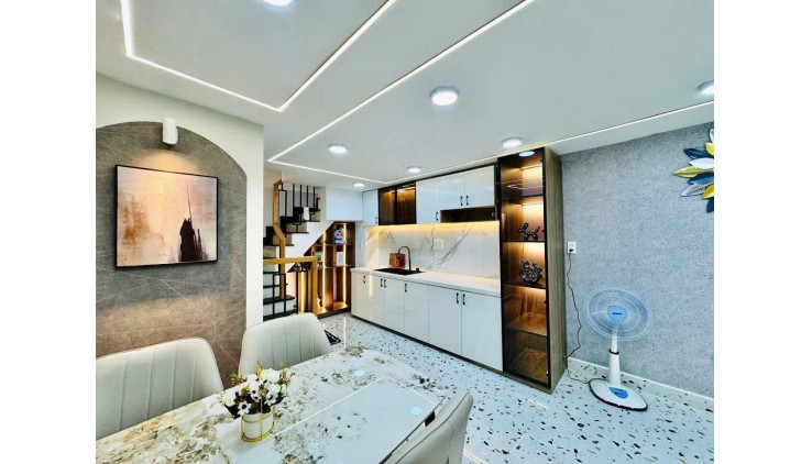 BÁN NHÀ MỚI - CHÍNH CHỦ - LÊ VĂN DUYỆT - GIÁP Q1 - P1 BÌNH THẠNH - 4 TẦNG BTCT - 3PN LỚN - BÁN 6.05 TỶ - TL CHÍNH CHỦ