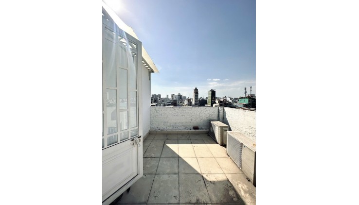 BÁN NHÀ CHÍNH CHỦ - ĐIỆN BIÊN PHỦ - P15 - BÌNH THẠNH - 5 TẦNG HOÀN CÔNG ĐỦ - GẤP BÁN ĐI VE QUÊ - BÁN 9 TỶ - TL
