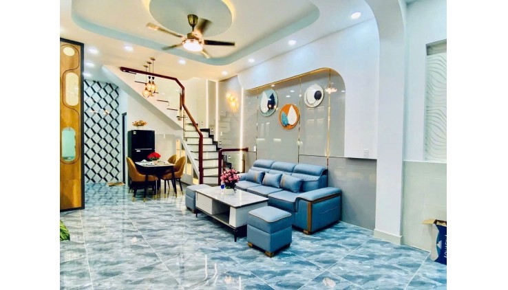 Nhà đẹp ngay Phan Huy Ích, Gò Vấp, ngang bề thế (4x9) NHỈNH 4 TỶ còn thương lượng