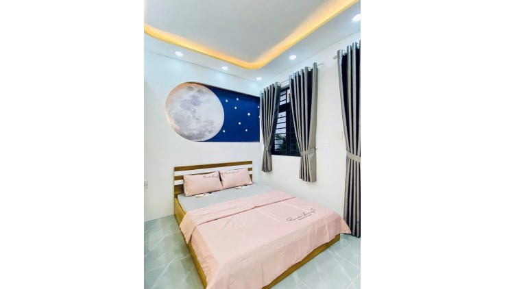 Nhà đẹp ngay Phan Huy Ích, Gò Vấp, ngang bề thế (4x9) NHỈNH 4 TỶ còn thương lượng