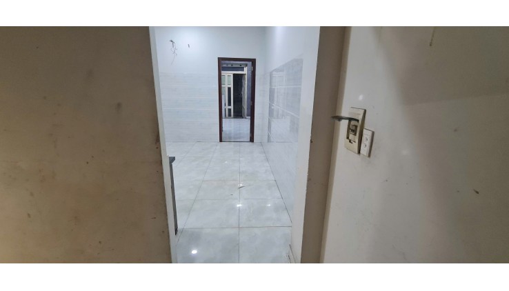 Cho thuê nhà Mặt Tiền Nguyễn Cửu Đàm 48m², 3Lầu - KHU DỊCH VỤ SẦM UẤT