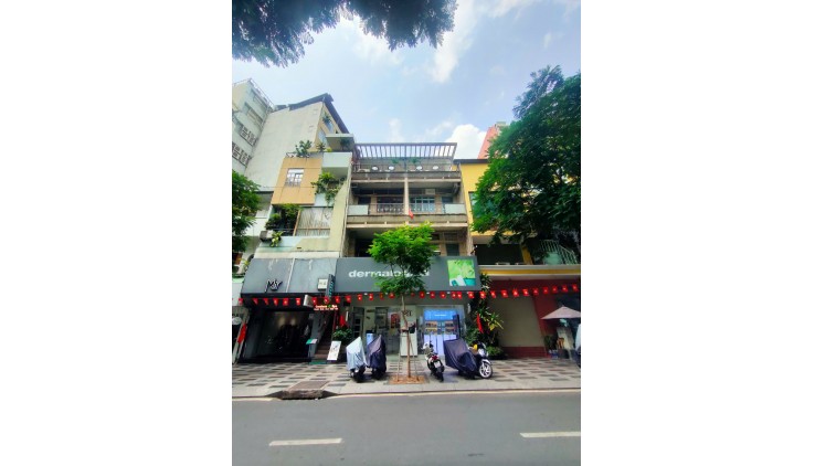 CHO THUÊ NHÀ MẶT PHỐ TRƯƠNG ĐỊNH - BẾN THÀNH - QUẬN 1 - GIÁ chỉ75TRIỆU/THÁNG