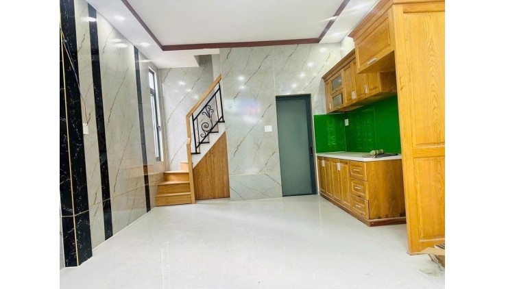 Bán nhà HXH 7 chỗ Âu Cơ - gần Đồng Đen, 4.3x22m, 3 T - 8PN, phân 4 căn, 8.9 tỷ