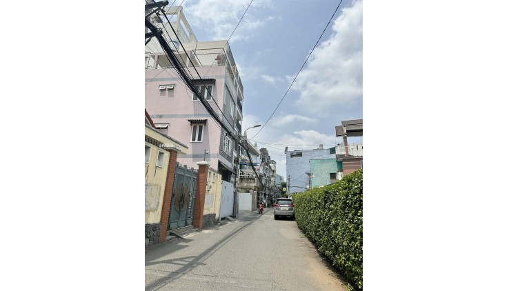 GẤP BÁN NHÀ, 4Tầng, HXH, khu VÍP City land NGUYỄN VĂN LƯỢNG chỉ 5.x Tỷ