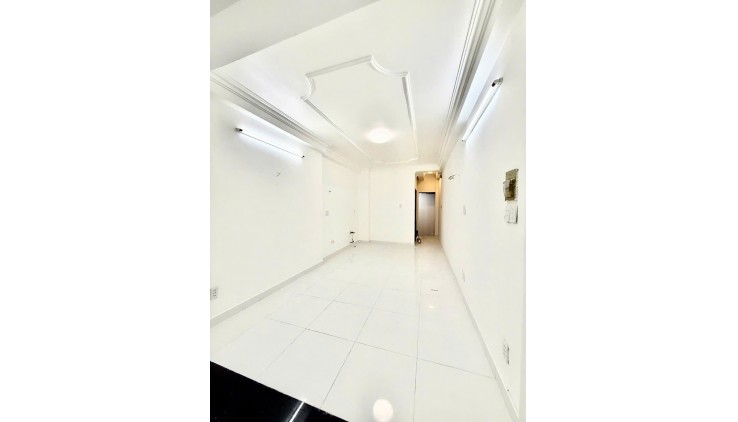 MT LƯƠNG NGỌC QUYẾN - CHÍNH CHỦ - KÌNH DOANH ĐA NGÀNH NGHỀ - P12 BÌNH THẠNH - BÁN 5.85 TỶ - TL MẠNH