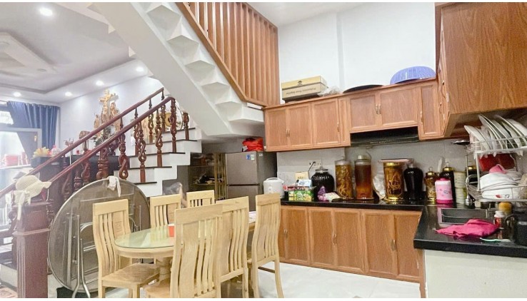 Siêu Phẩm nhà  Phạm Đăng Giảng ngay chợ gần Tân Phú 81m2 ,2Tầng Nhỉnh 5 tỷ