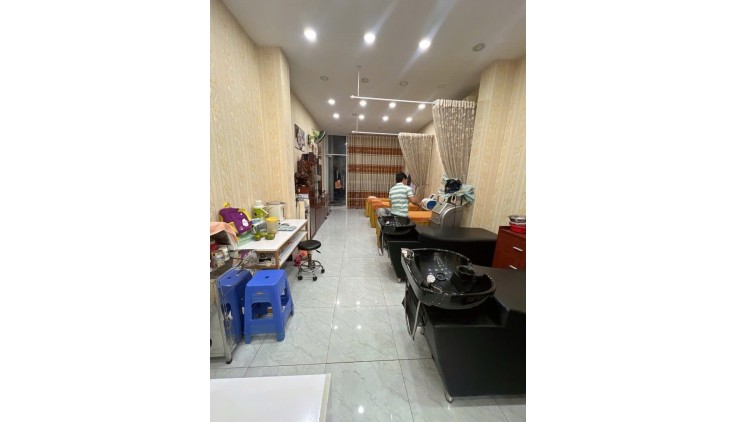 Bán MTKD đỉnh 3 tầng Trương Thị Hoa Quận 12,105m2, 4 x 26m nhỉnh 9 Tỷ chút
