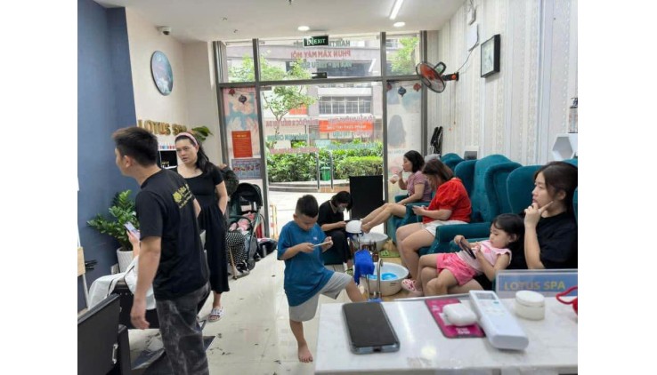 CHÍNH CHỦ CẦN SANG TIỆM NAIL - TÓC - GỘI TÂN PHÚ