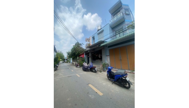 Bao đầu tư Nhà 2 tầng Tỉnh lộ 10 BT 70m2 dòng tiền 12 triệu 3 tỷ >