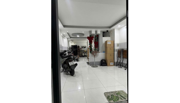 Lê Văn Quới gần 4 xã giápTân Phú hẻm 5m thông xe hơi vào nhà 48m2,4Tầng 3tỷ99