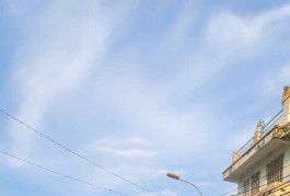Bán Mặt tiền đường 379 ngay trung tâm Thủ Đức. Lê Văn Việt. DT 11x24m, 3 tầng, Giá 21.5 tỷ