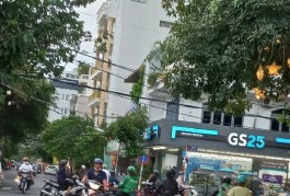 NHÀ MẶT TIỀN KINH DOANH QUẬN 7 - DÒNG TIỀN SẴN