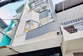 ‼️Hơn 10Tỷ -Nguyễn Trãi Thông Trần Phú HXH Né,45m 5PN,5Tầng Mới Đẹp,Full Nội Thất,Vào Ở Ngay.