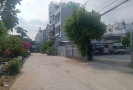 Bán nhà C4 còn ngon 108m2, HXH thông TX33 đang cho thuê, giá tốt về ở ngay